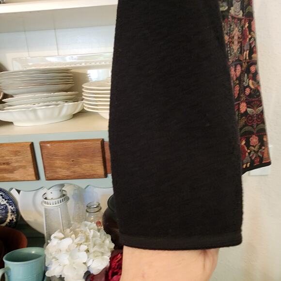 Vitabella Norway Folk Art Tapestry Jacket Storybook Medieval Scene Buttons Small - Picture 4 of 9